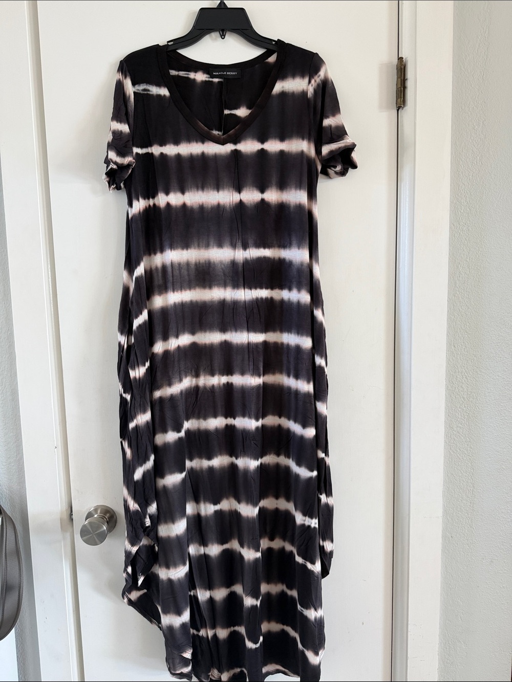 Tie-Dye V-Neck Black & White Maxi Dress